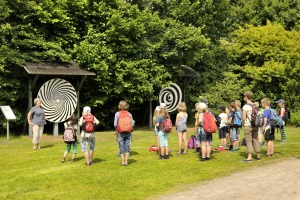 Bild 4 - Natur- und Erlebnispark Bremervörde GmbH - Der Sinn „Sehen“: Sehen lernen ist ein Prozess, der ein Leben lang andauert.