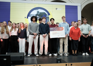 Bild 2 - Jugendwettbewerb Umbruchszeiten (Bundesstiftung zur Aufarbeitung der SED-Diktatur) - Bild 2 - Jugendwettbewerb Umbruchszeiten (Bundesstiftung zur Aufarbeitung der SED-Diktatur) -