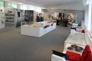 Bild 2 - Erich Maria Remarque-Friedenszentrum - Bild 2 - Erich Maria Remarque-Friedenszentrum -