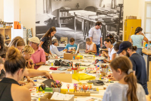 Bild 2 - Arp Museum Bahnhof Rolandseck - Workshop zum Museumsfest, © Helmut Reinelt Bild 2 - Arp Museum Bahnhof Rolandseck - Workshop zum Museumsfest, © Helmut Reinelt